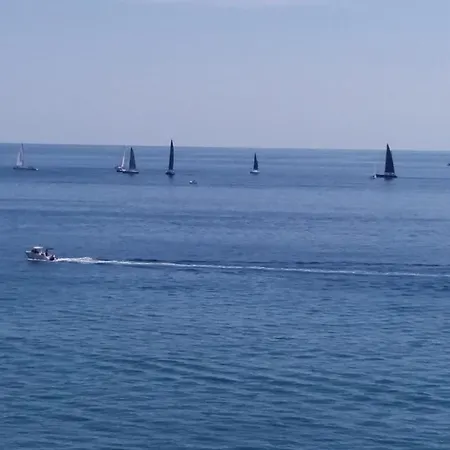 Primera Linea De Mar 5 Plazas