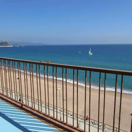 Primera Linea De Mar 5 Plazas Blanes