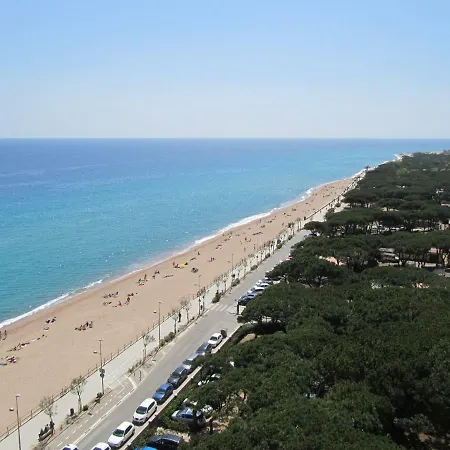 Primera Linea De Mar 5 Plazas * Blanes